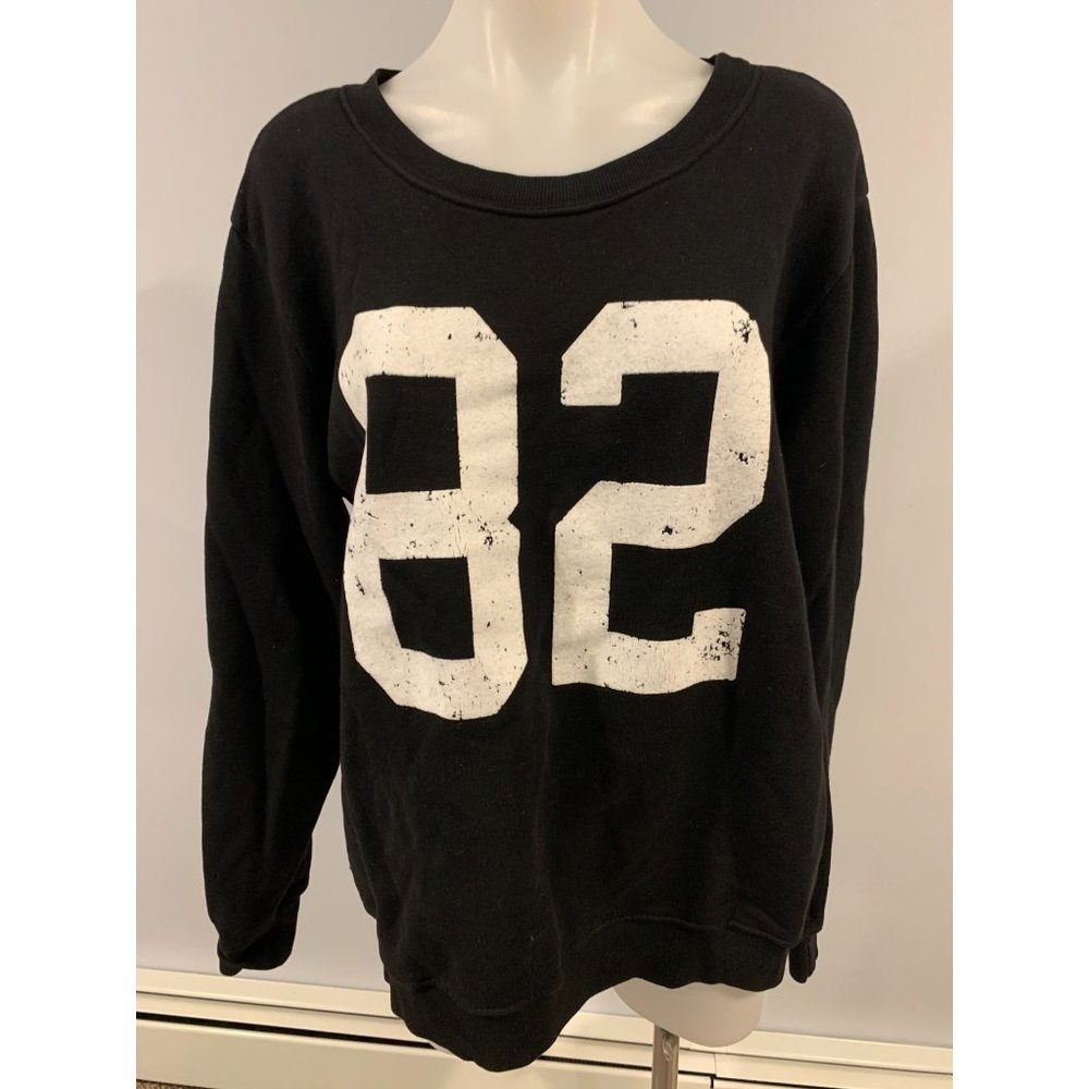 Daydreamer Black Sweatshirt Size L